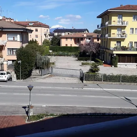 Apartament Mattia's House On Garda Peschiera del Garda